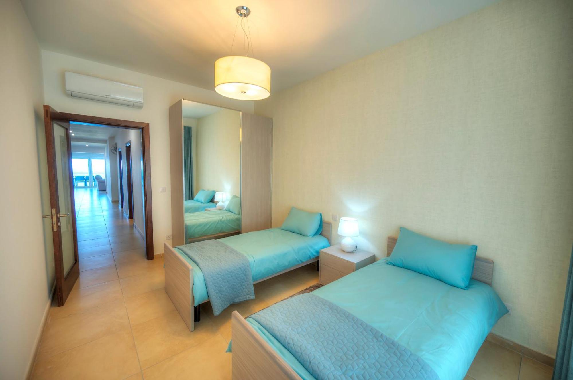 Fort Cambridge Apartments Sliema Bagian luar foto