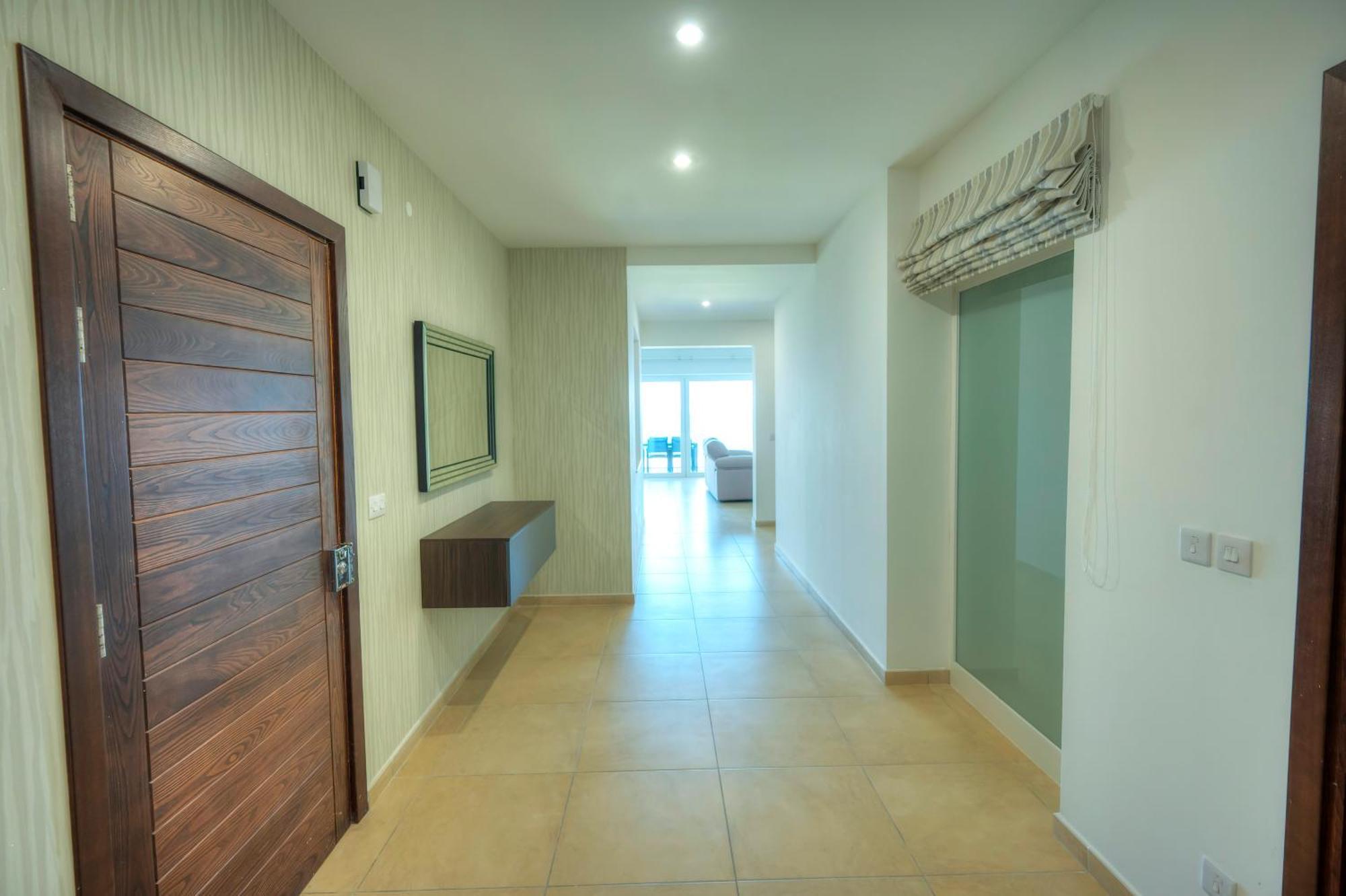 Fort Cambridge Apartments Sliema Bagian luar foto