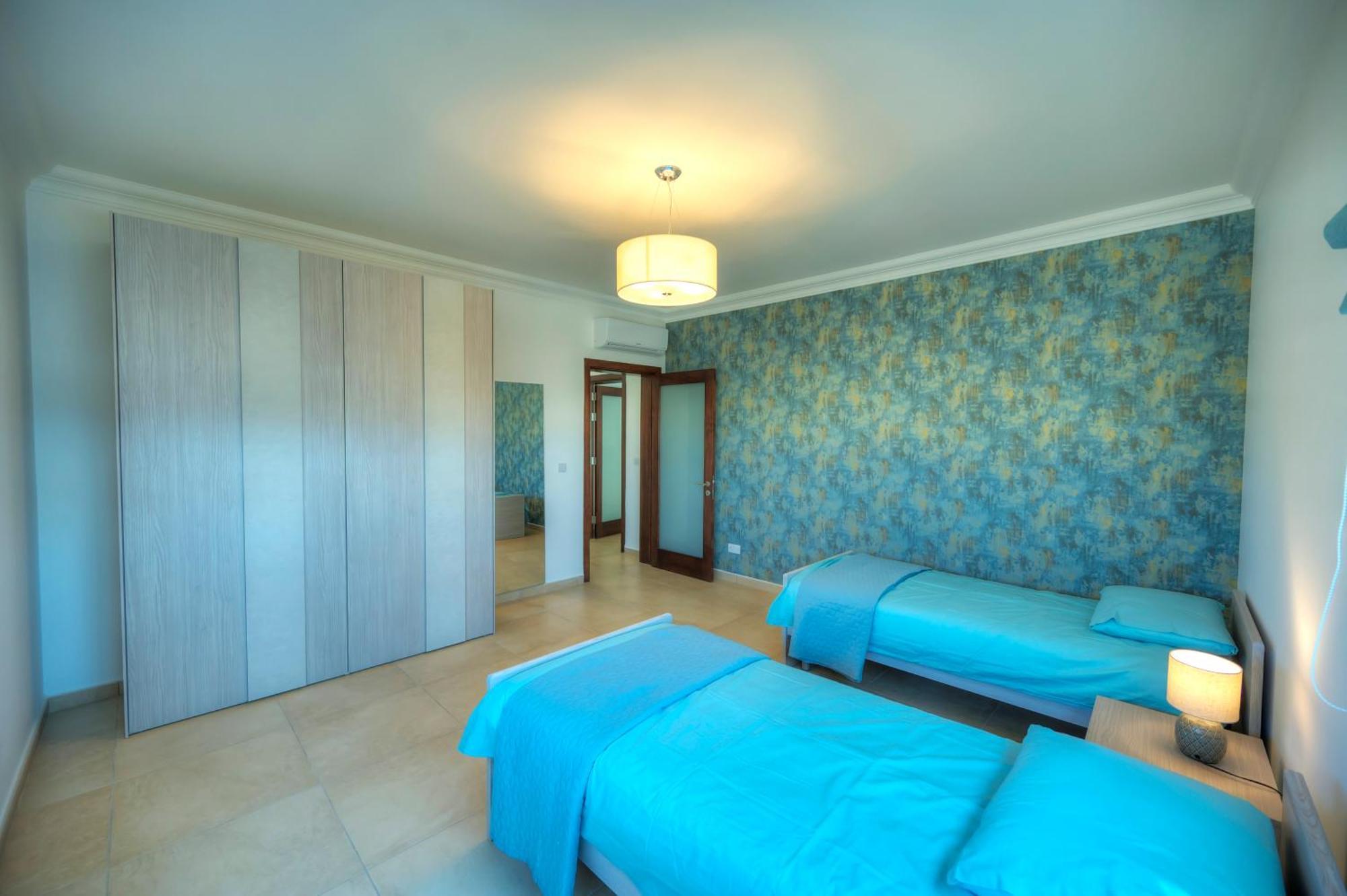 Fort Cambridge Apartments Sliema Bagian luar foto